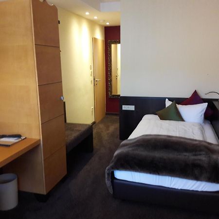 Hotel Post Бургхаузен Екстериор снимка