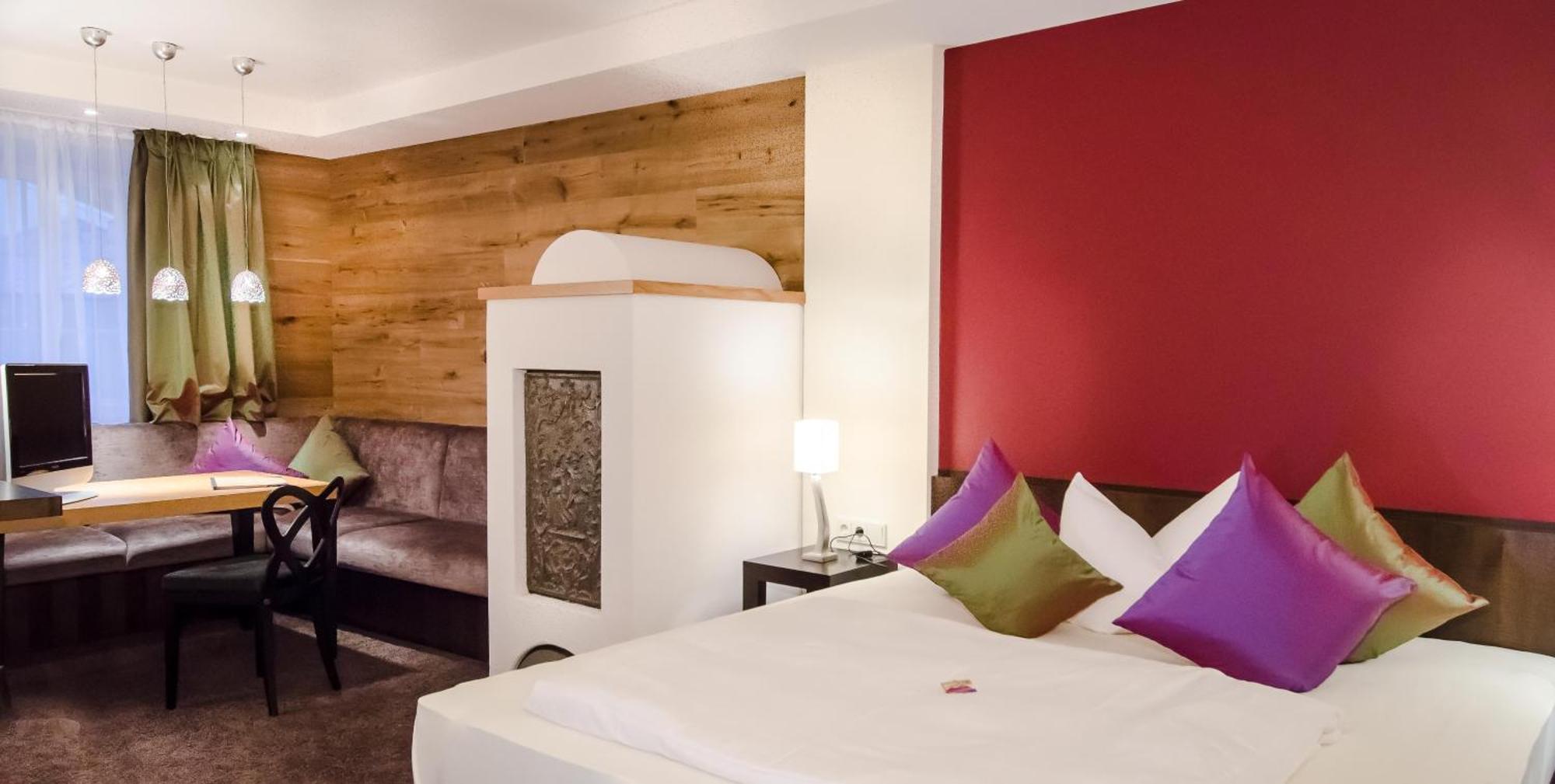 Hotel Post Бургхаузен Екстериор снимка