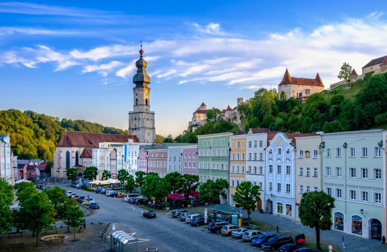 Hotel Post Бургхаузен Екстериор снимка