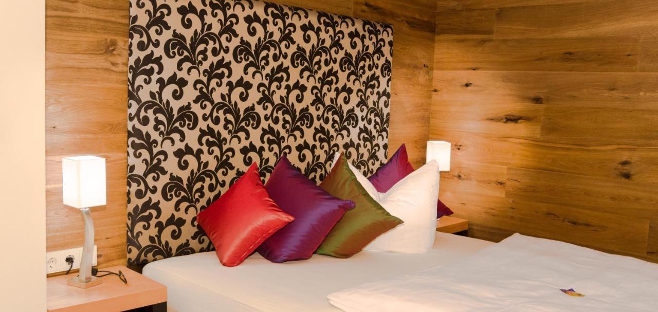 Hotel Post Бургхаузен Екстериор снимка